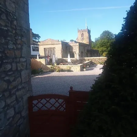 Charming, Wonderfully Cosy One Bedroom Apartment Giggleswick Exterior photo