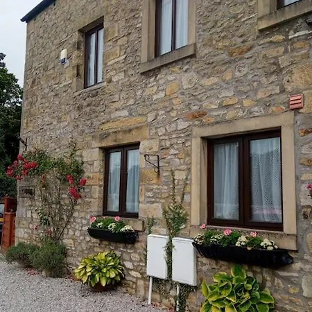 Charming, Wonderfully Cosy One Bedroom Apartment Giggleswick Exterior photo