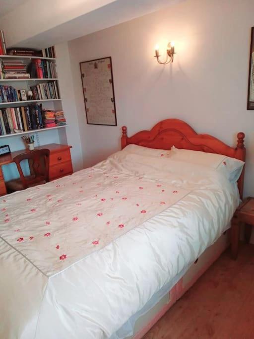 Apartment Charming, Wonderfully Cosy One Bedroom